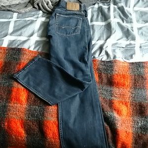 American eagle dark wash jeans
